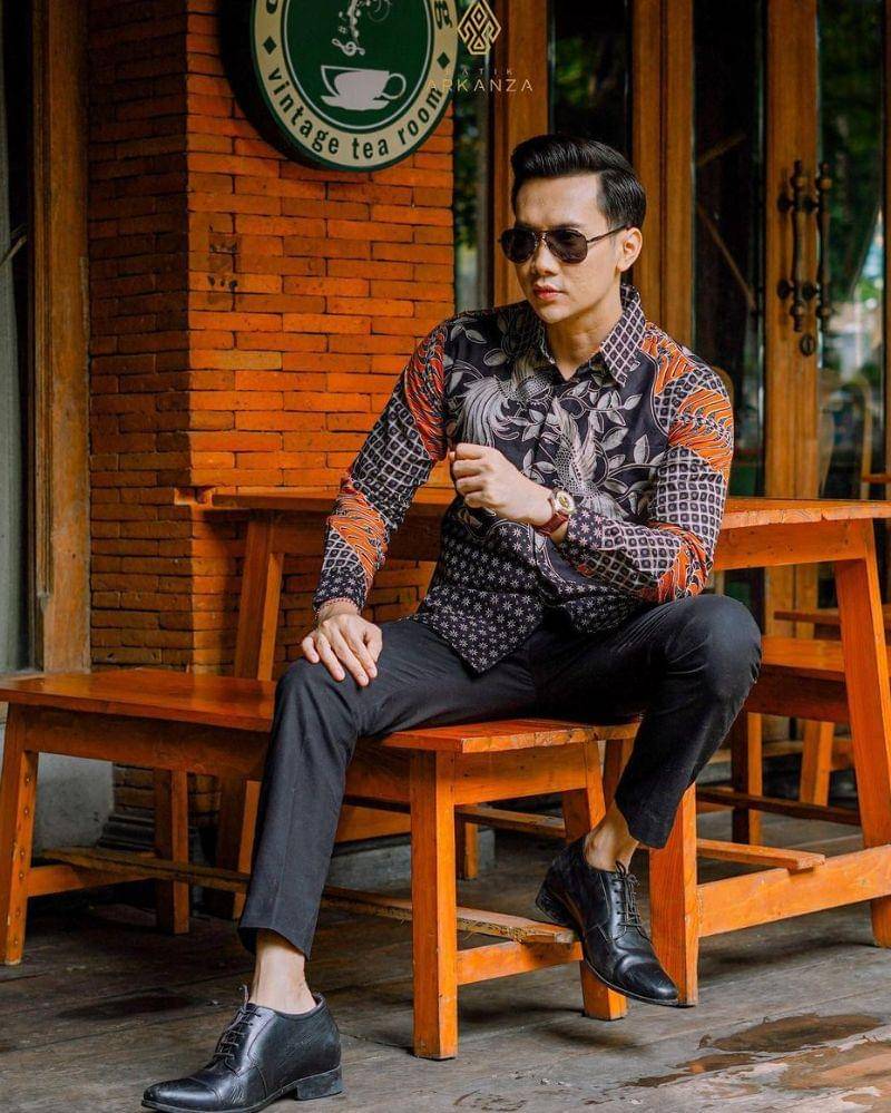 Instagram.com/Batikarkanza.id